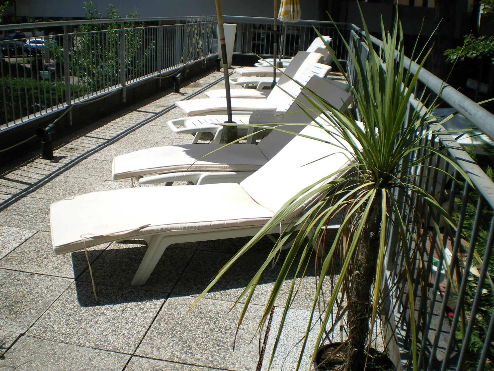 Hotel Logonovo Llido Degli Estensi Exterior photo